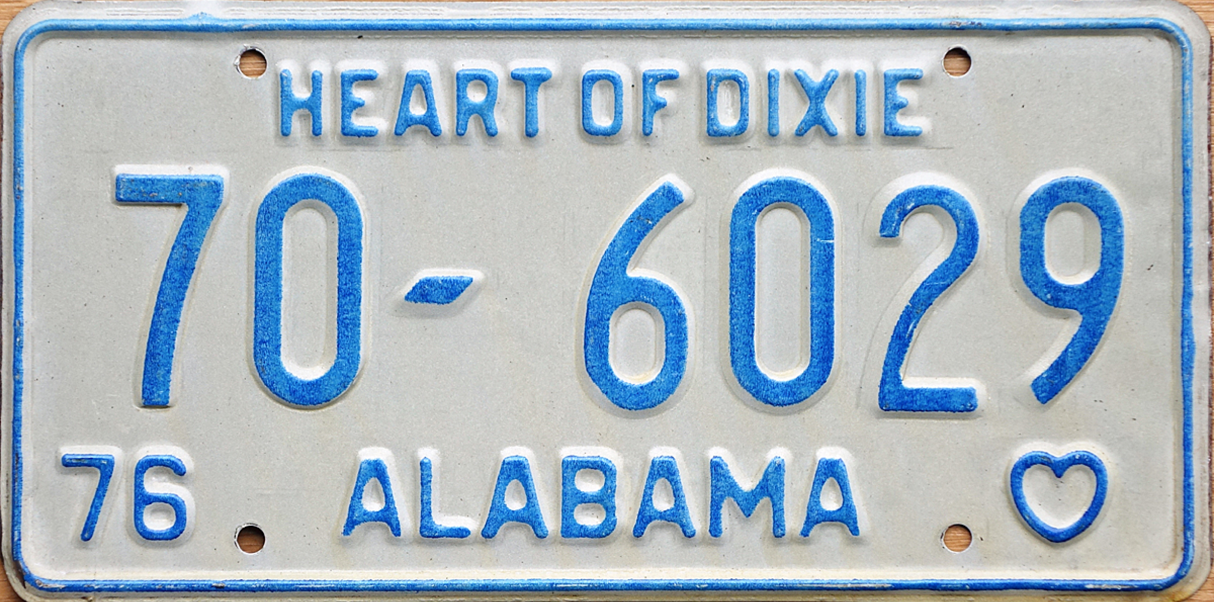 A 1976 Alabama license plate with the number 70-6029